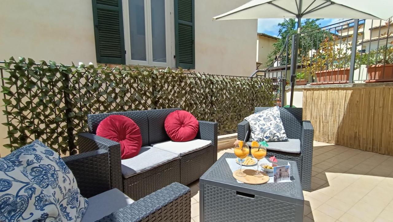 Cozy House Con Corte Privata In Centro Storico Aq LʼAquila Eksteriør bilde