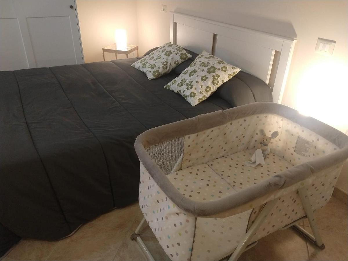 Cozy House Con Corte Privata In Centro Storico Aq LʼAquila Eksteriør bilde
